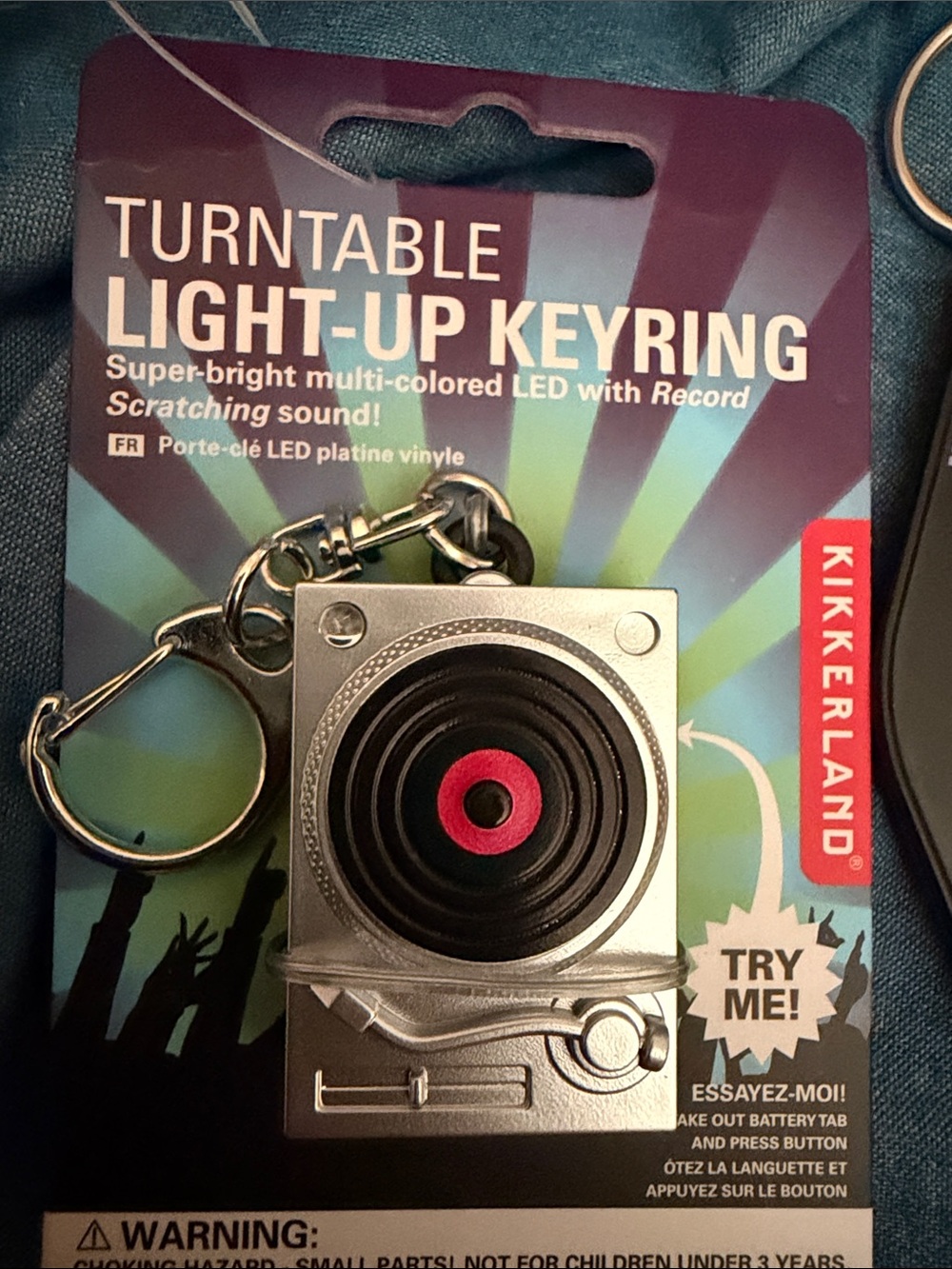 Turntable Light-Up Keyring & 2 fun keychains - Picture 5 of 5